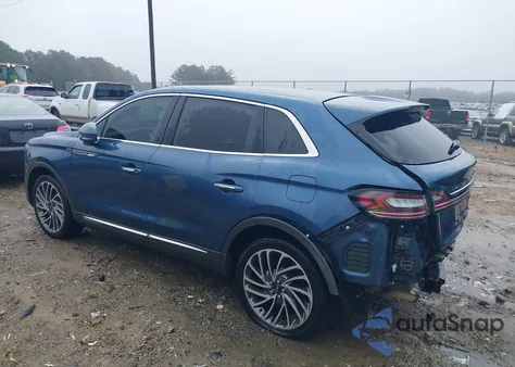 2019 Lincoln Nautilus Reserve z USA, uszkodzony, nr VIN 2LMPJ8L93KBL53791